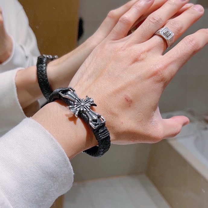 Gvc*1 bracelets